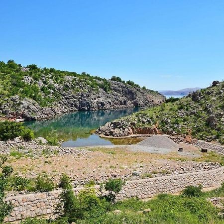Villa Lilly 2 Цезарица Екстериор снимка